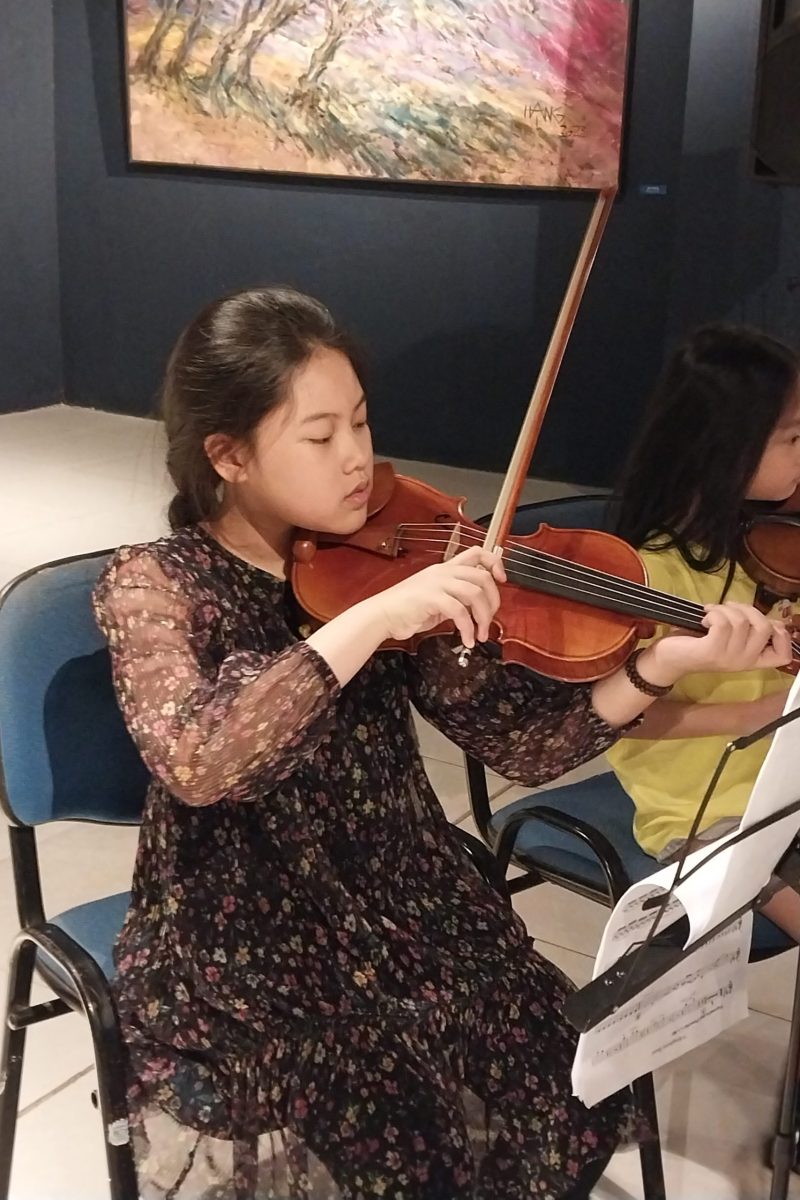 Hồ Thiên Hương Violin